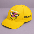 Casquette jaune